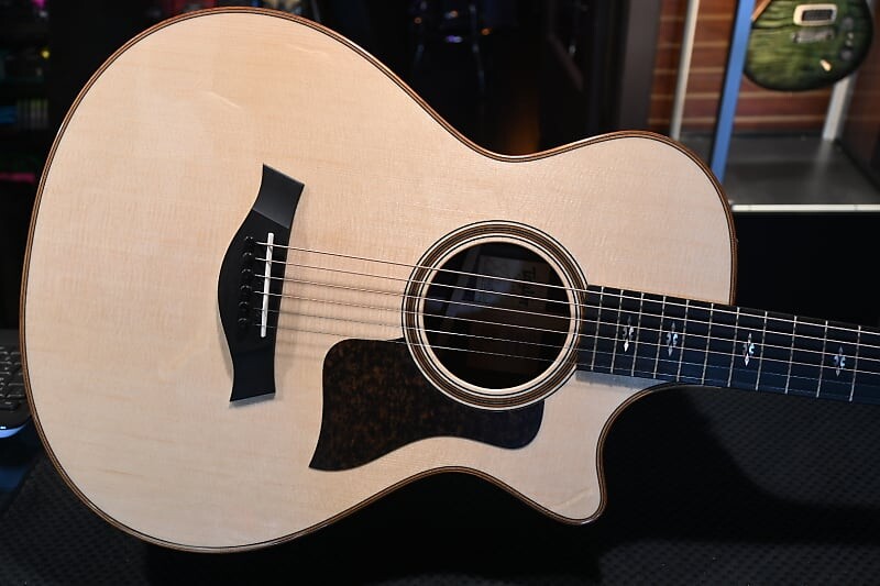 

Taylor 712ce 12-ладовая медвежья лапа из ели #2066 712ce 12-Fret