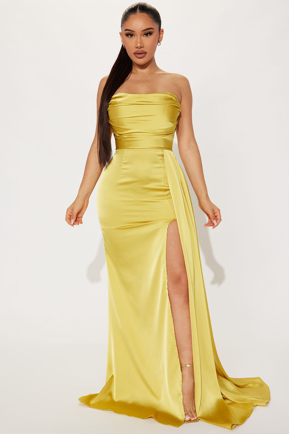 

Платье Fashion Nova MF21769, шартрез