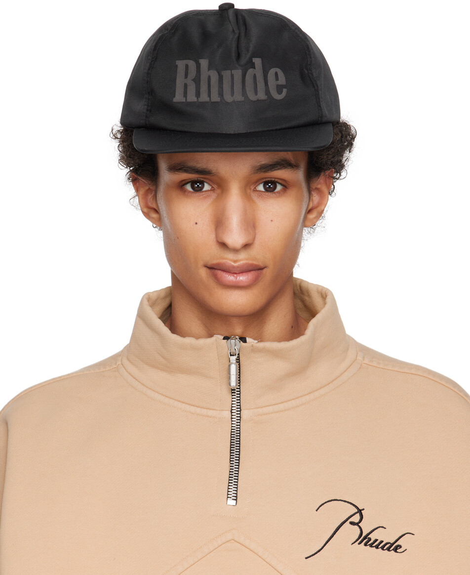 

Черная кепка с логотипом Rhude