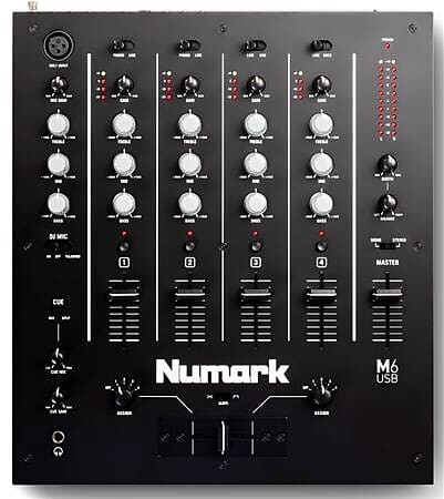 

Numark M6 USB черный диджейский микшер M6USBBLACK