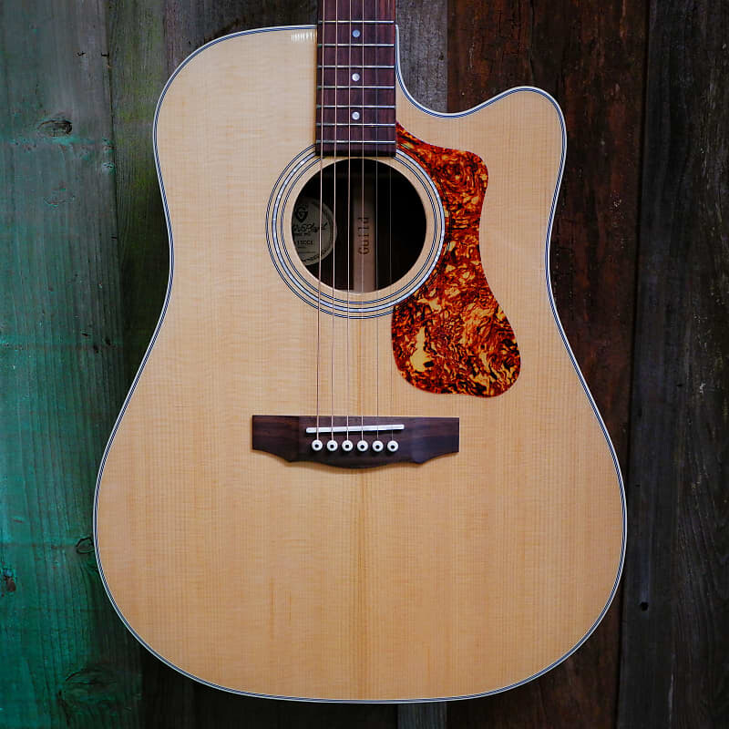 

Акустическая гитара Guild Westerly Collection D-150CE with Rosewood Fretboard - Natural