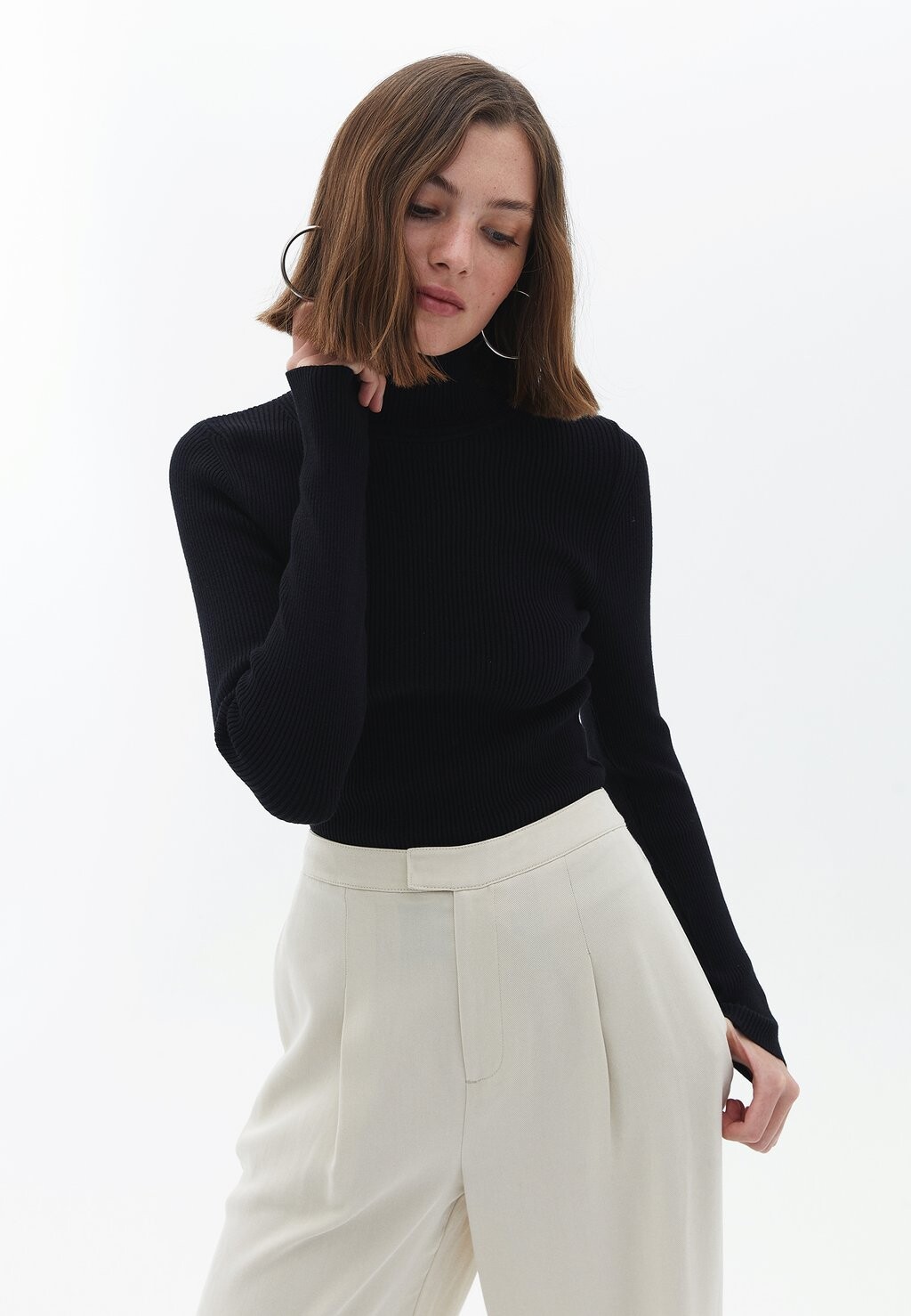 

Свитер OXXO Turtleneck, черный
