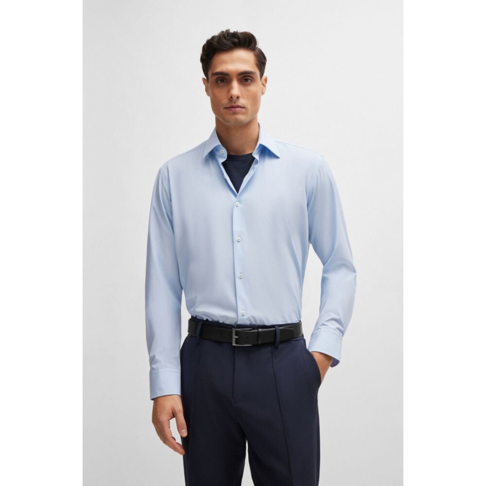 

Рубашка стандартного кроя из структурированной эластичной ткани. BOSS, цвет Light Blue