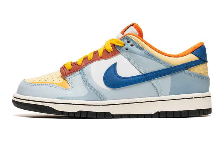 

Женские кроссовки для скейтбординга Nike Dunk