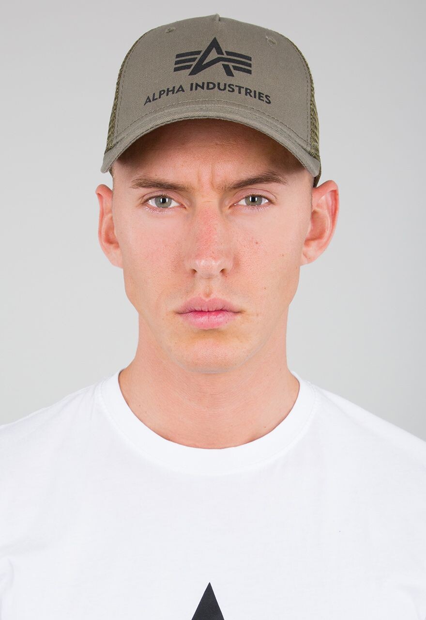 

Бейсболка Alpha Industries Basic Trucker, зеленый