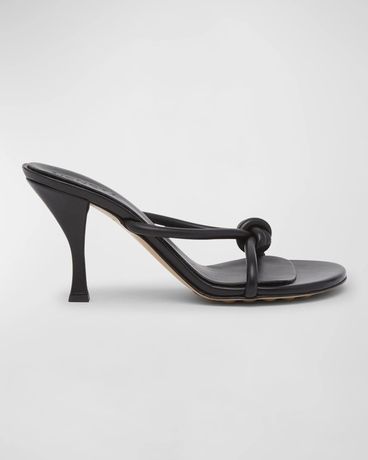 

Кожаные шлепанцы с узлом Blink Bottega Veneta, цвет Black