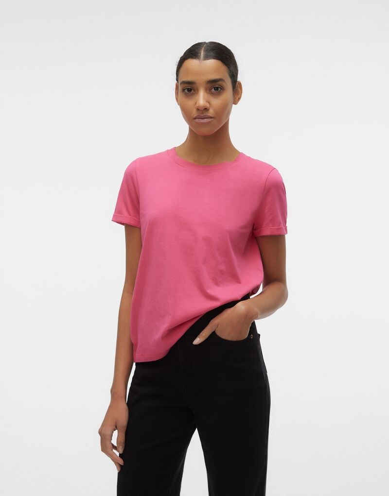

Светло-розовая футболка Vero Moda