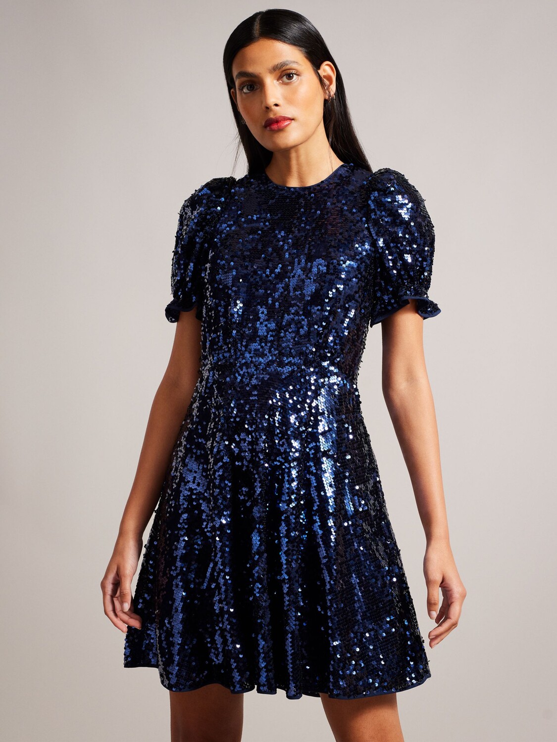

Мини-платье Zayyla с пышными рукавами и пайетками Ted Baker, синий темно-синий