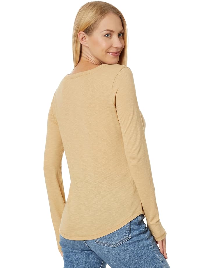 

Футболка Madewell Whisper Cotton Rib-Crewneck Long-Sleeve Tee, цвет Desert Dune