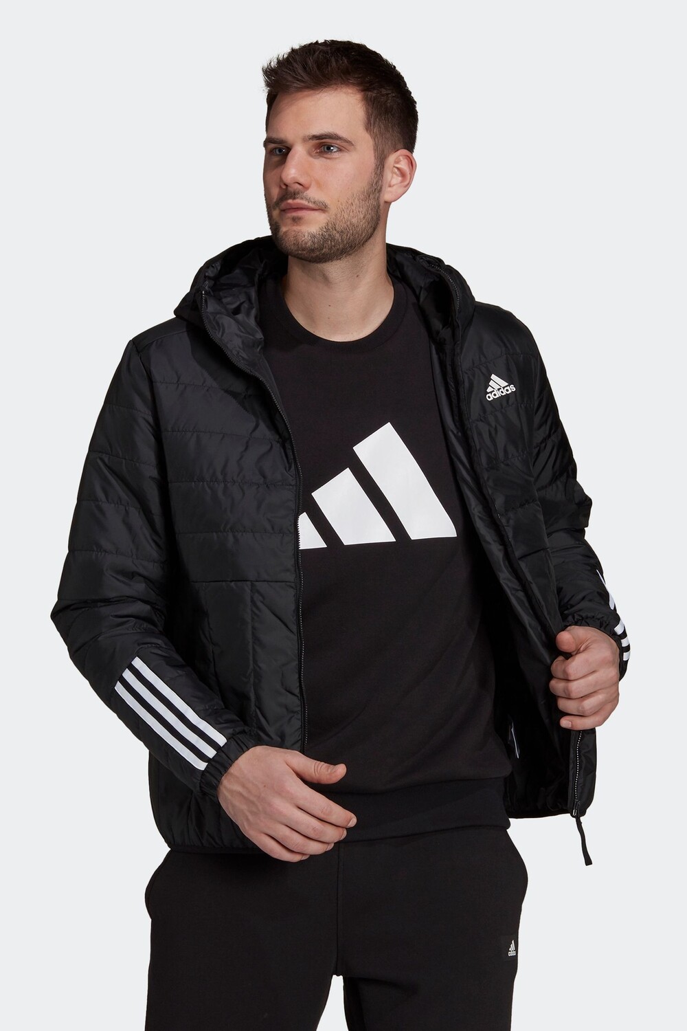 

Спортивная одежда Легкая куртка Itavic с капюшоном и 3 полосками adidas, черный
