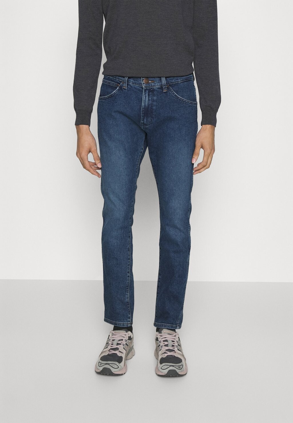 

Джинсы скинни Wrangler