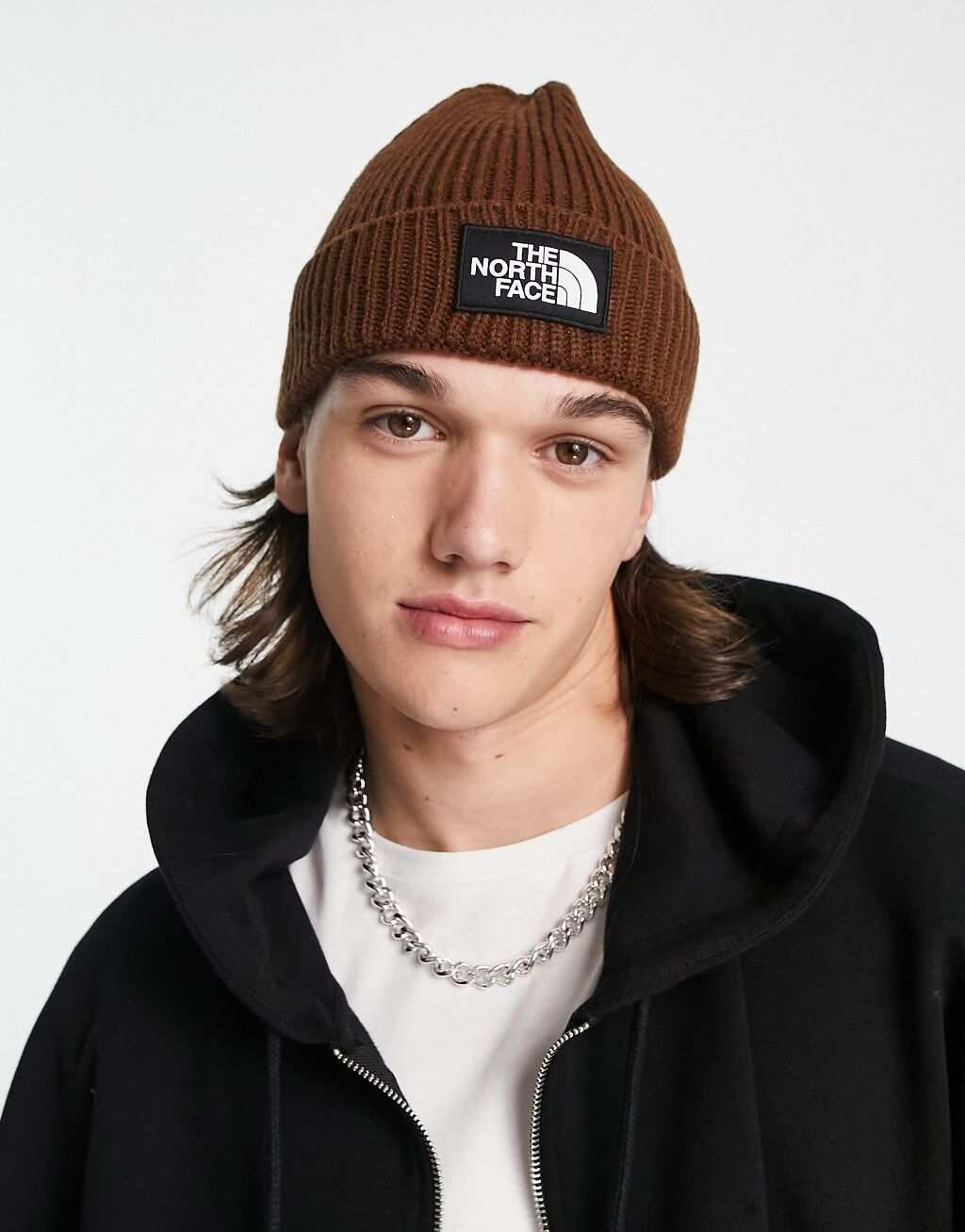 

Коричневая шапка на манжетах с логотипом The North Face Box