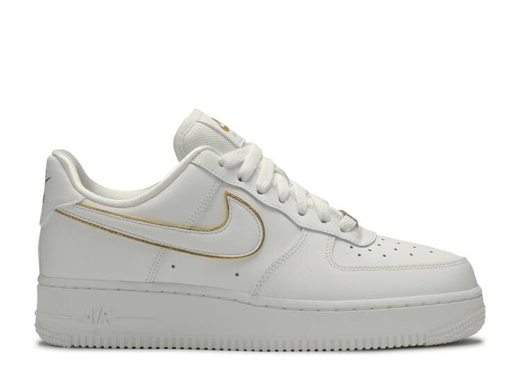 

Кроссовки Nike WMNS AIR FORCE 1 07 ESS 'METALLIC GOLD', белый