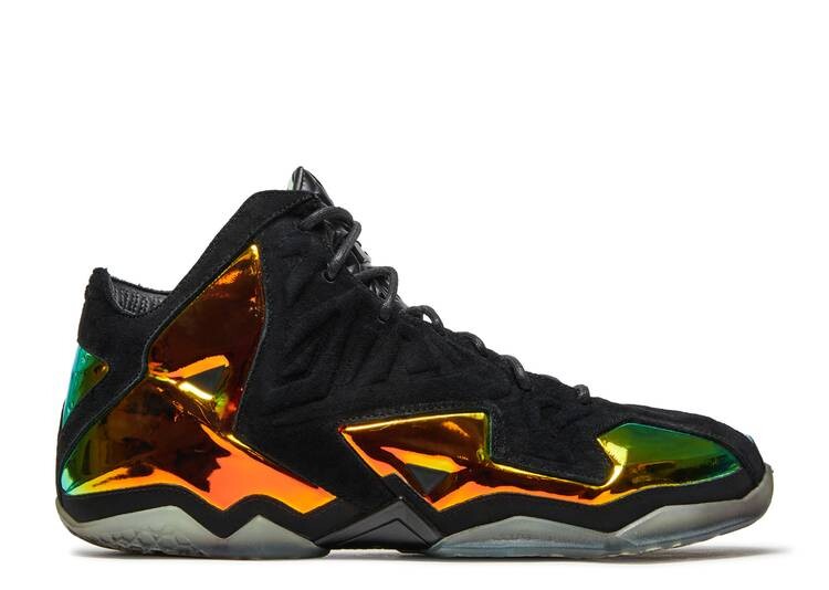 

Кроссовки Nike LEBRON 11 EXT QS 'KINGS CROWN', черный
