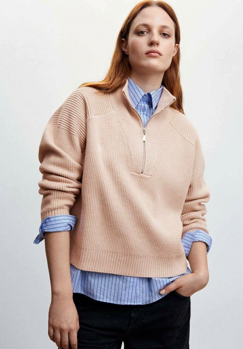 

Свитер Mango