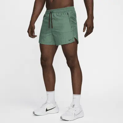 

Шорты Nike Stride Running Division, цвет Bicoastal/Black