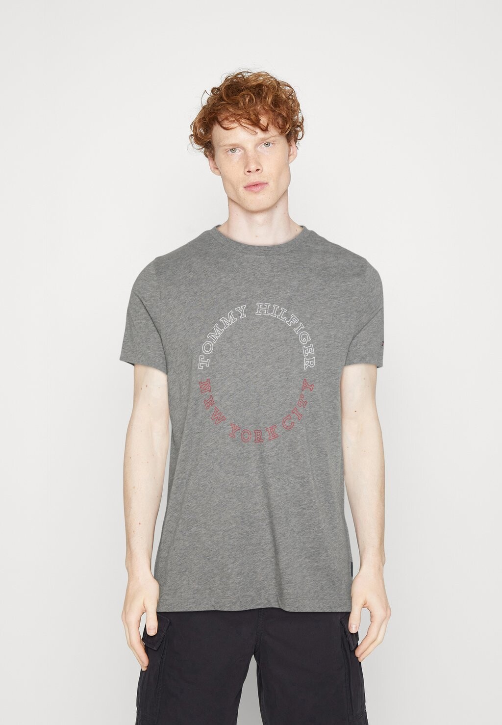 

Футболка с принтом Monotype Roundle Tee Tommy Hilfiger, цвет medium grey heather