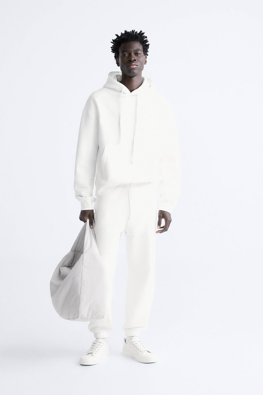 

Базовые джоггеры ZARA, белый