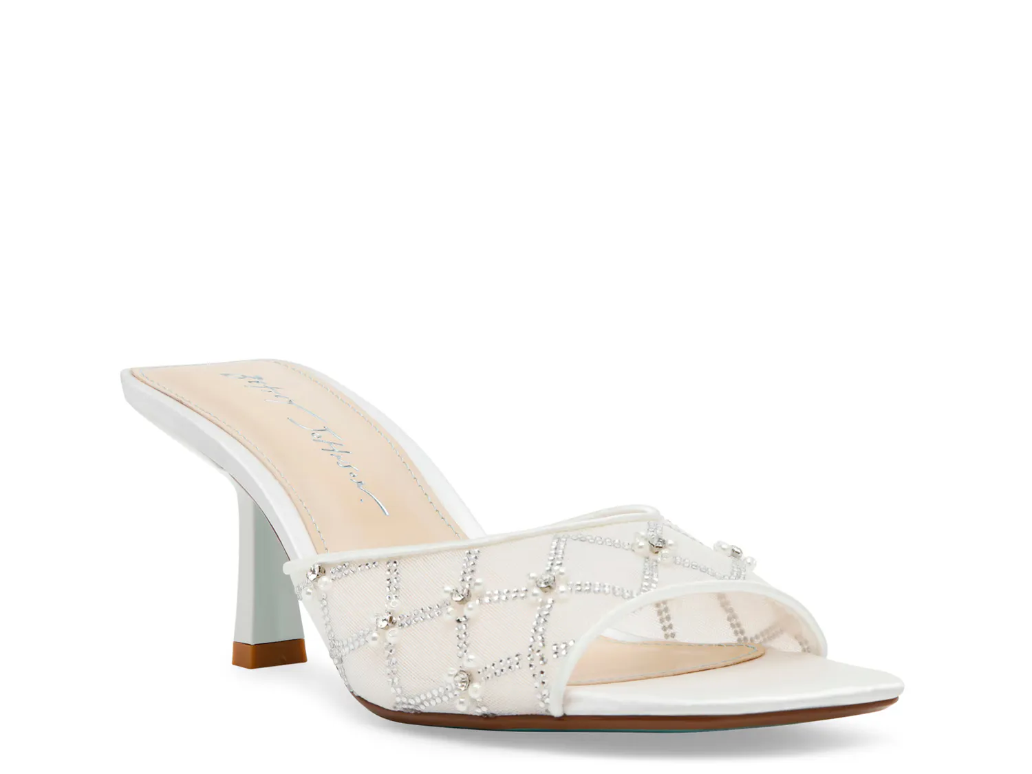

Сандалии Emm Sandal Betsey Johnson, белый