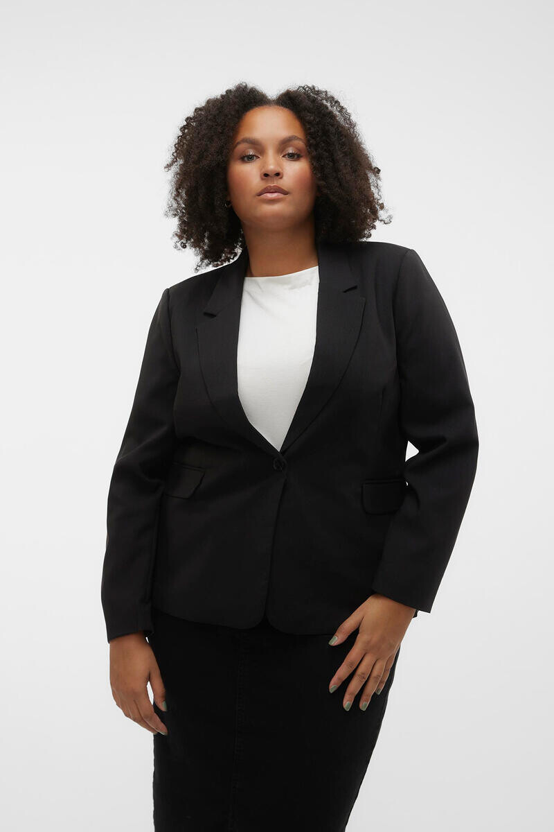 

Блейзер больших размеров с лацканами Vero Moda Curve, черный