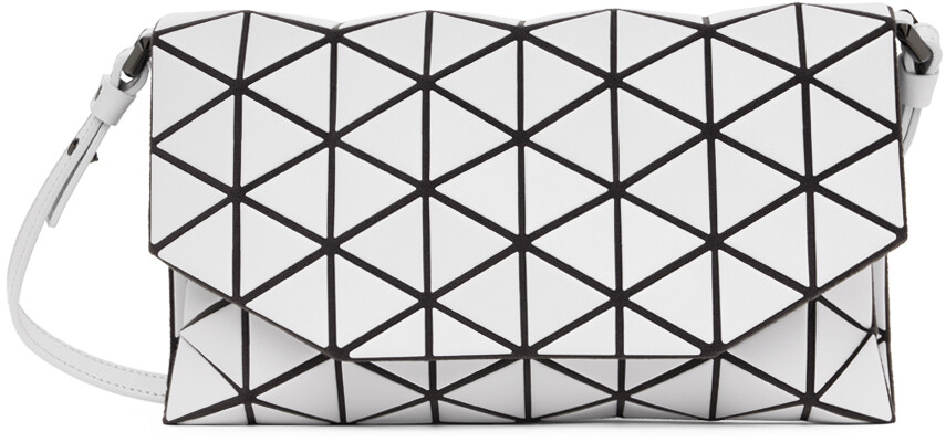 

Серая матовая сумка Tonneau Bao Bao Issey Miyake, цвет Light gray