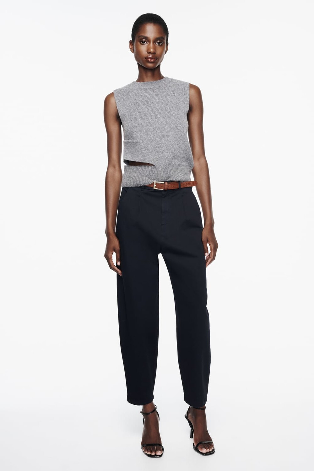 

Брюки-чиносы с поясом ZARA, синий
