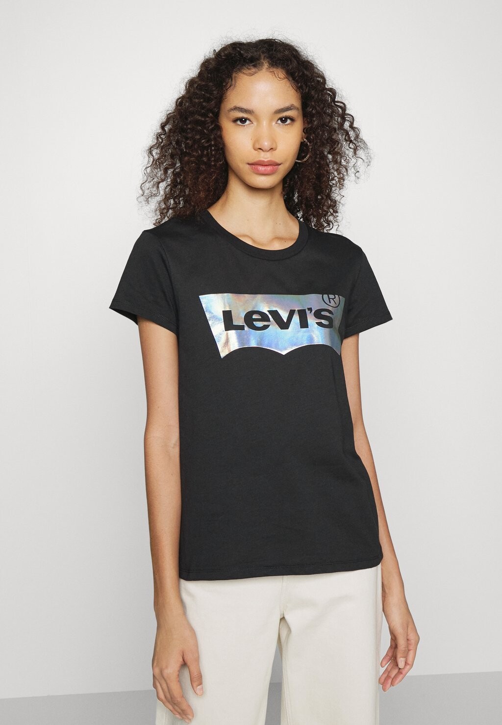 

Футболка с принтом Levi's