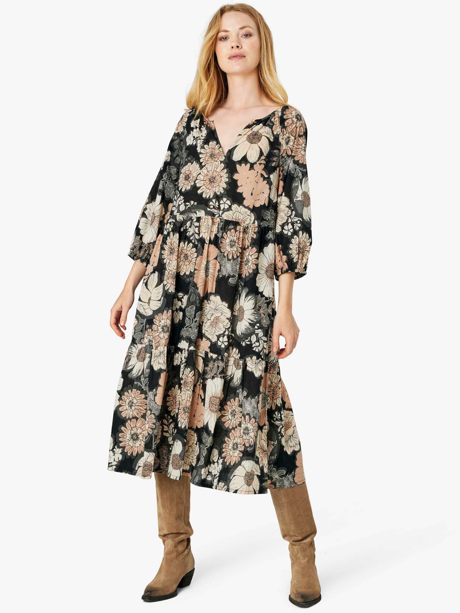 Многоярусное платье миди с цветочным принтом Carolina Noa Noa, черный/бежевый цена и фото