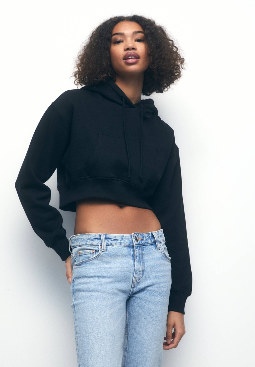 

Толстовка с капюшоном PULL&BEAR, Черный