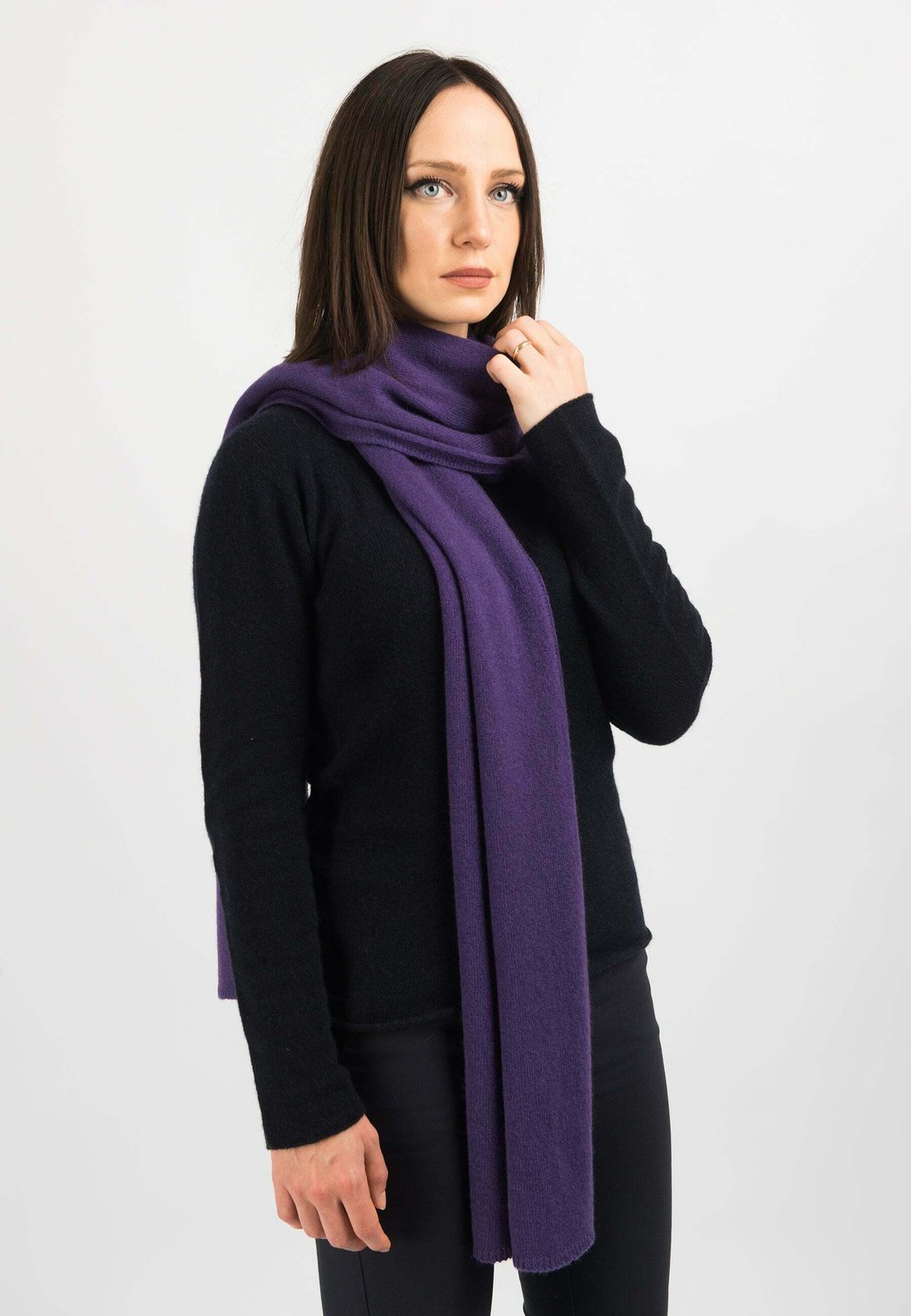 

Шарф Dalle Piane Cashmere, цвет Viola