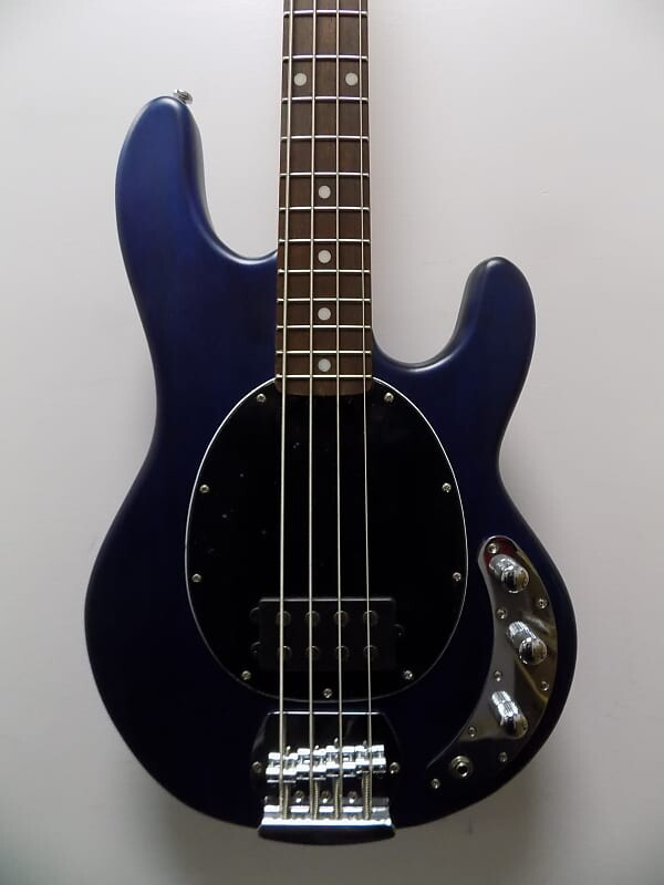 

Басс гитара Sterling by Music Man SUB Series StingRay Ray4 Electric Bass Guitar - Trans Blue Satin