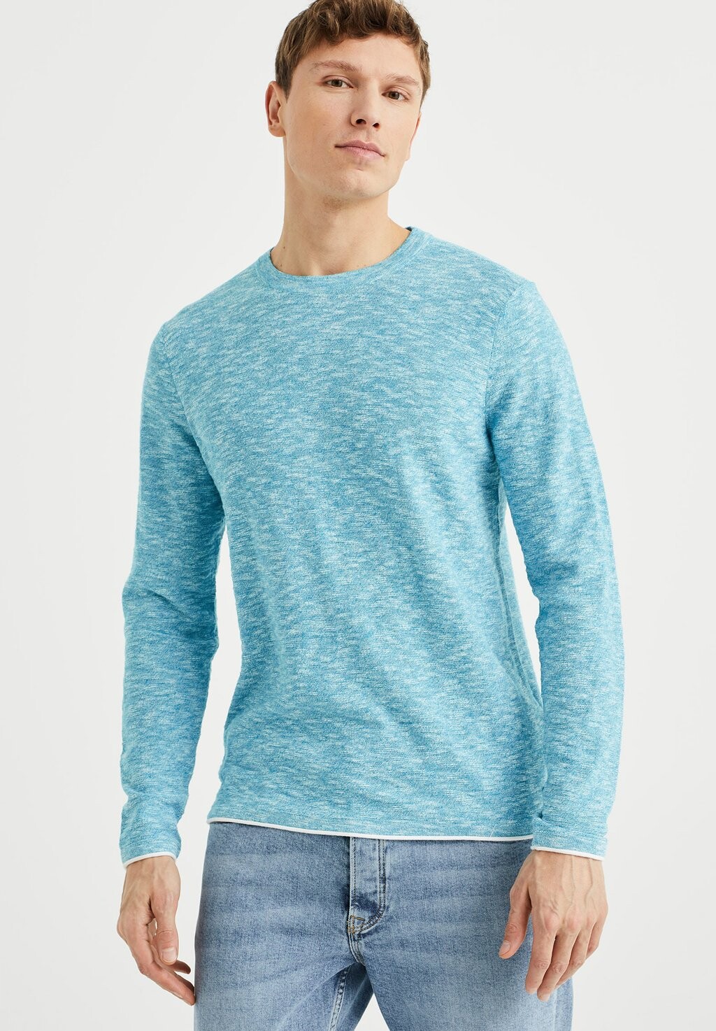 

Свитер WE Fashion