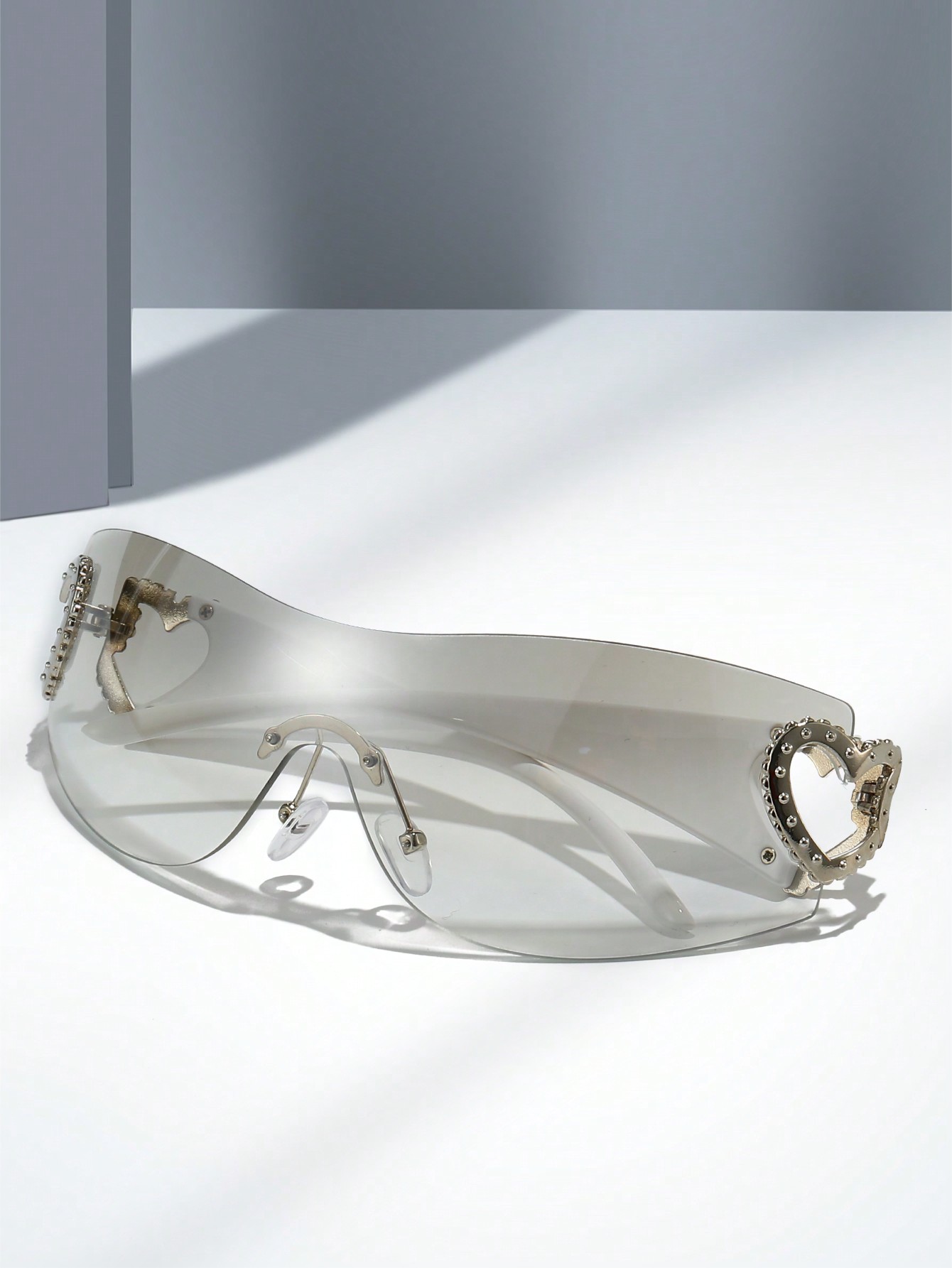Цельные безрамные солнцезащитные очки Y2k в форме сердца для женщин, 1 шт. цена и фото