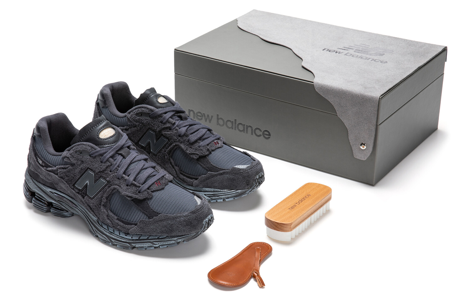 

Кроссовки New Balance NB 2002R унисекс