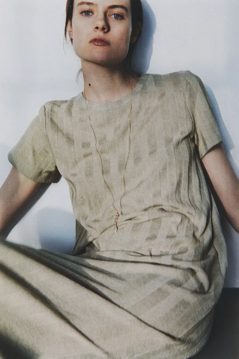 

Платье в рубчик H&M, зеленый