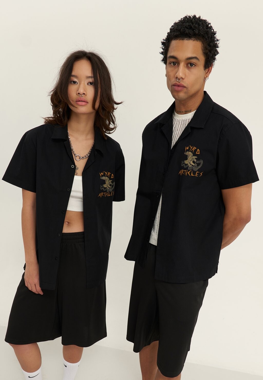 

Рубашка Unisex YOURTURN, черная