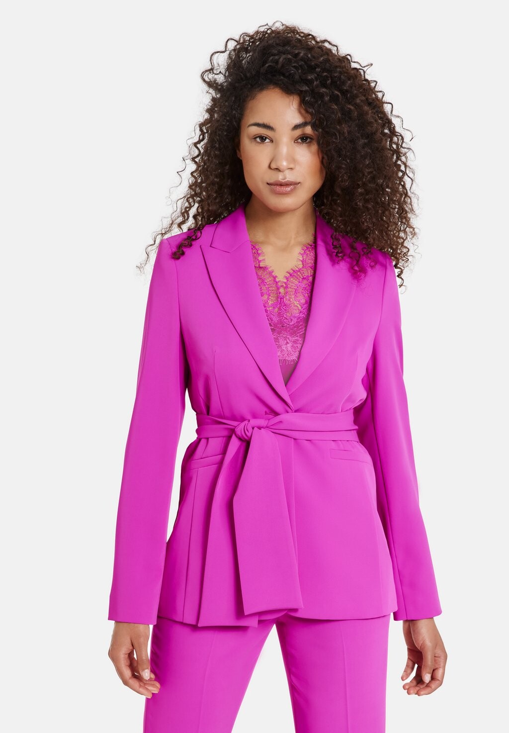 

Блейзер LANGARM STRETCH-MIT BINDEGÜRTEL Taifun, цвет fuchsia