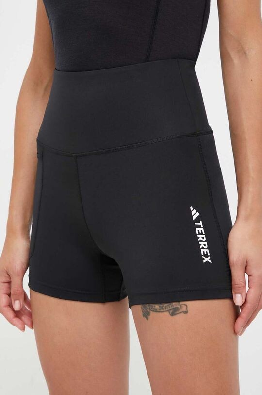 

Мультиспортивные шорты adidas TERREX, черный