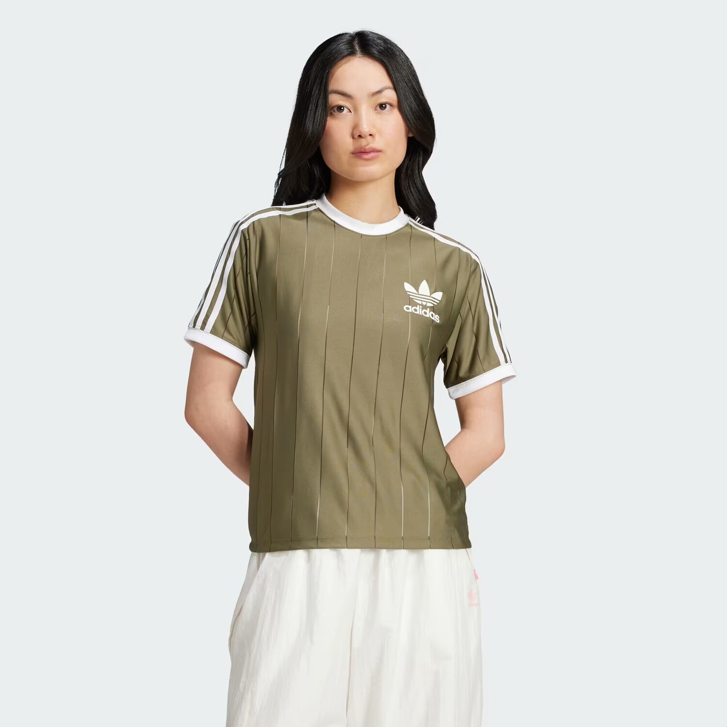 

Футболка Adicolor в тонкую полоску с 3 полосками Adidas, цвет Olive Strata