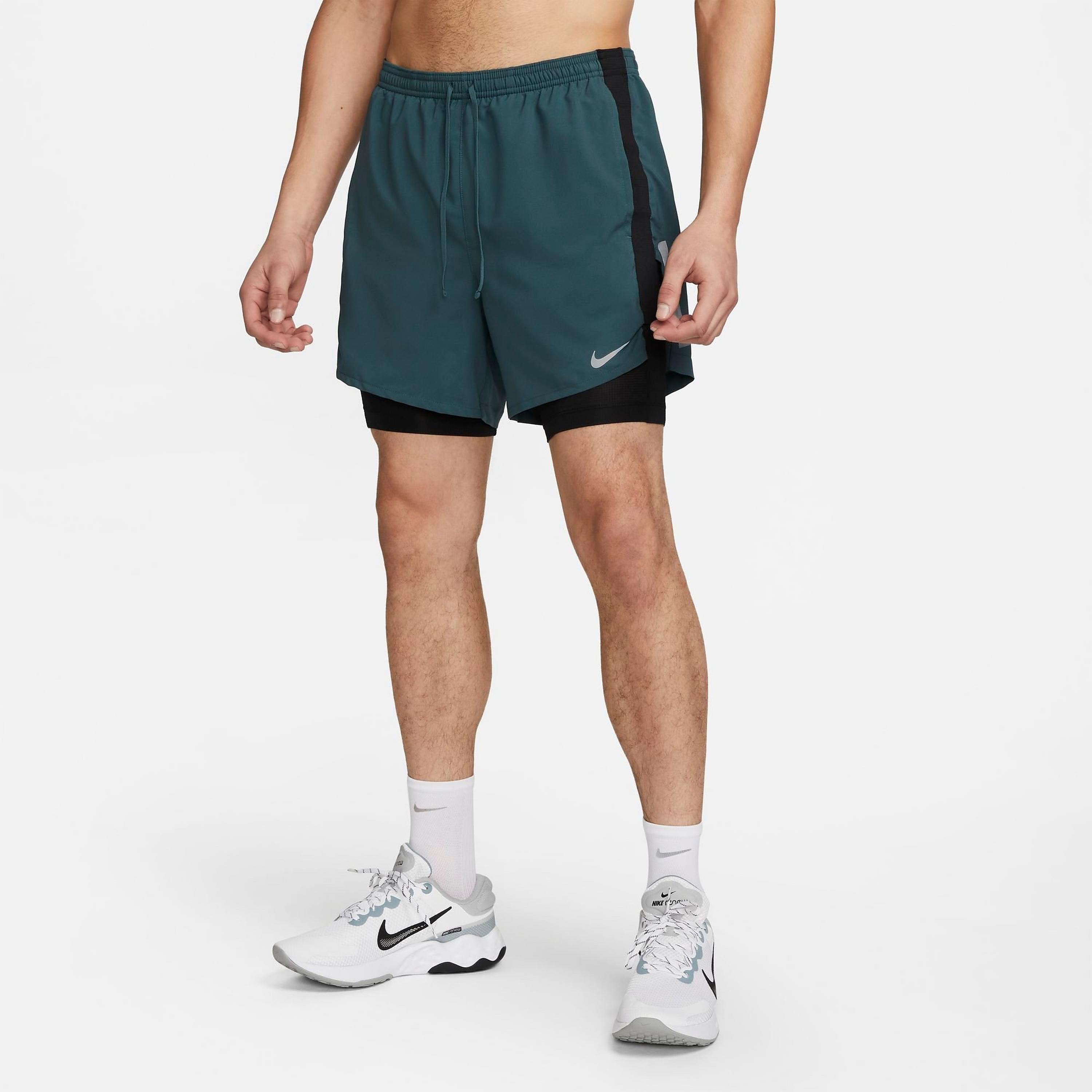 Мужские беговые шорты Nike Dri-FIT Run Division Stride 8 дюймов, зеленый – заказать по выгодной цене из-за рубежа в «CDEK.Shopping»