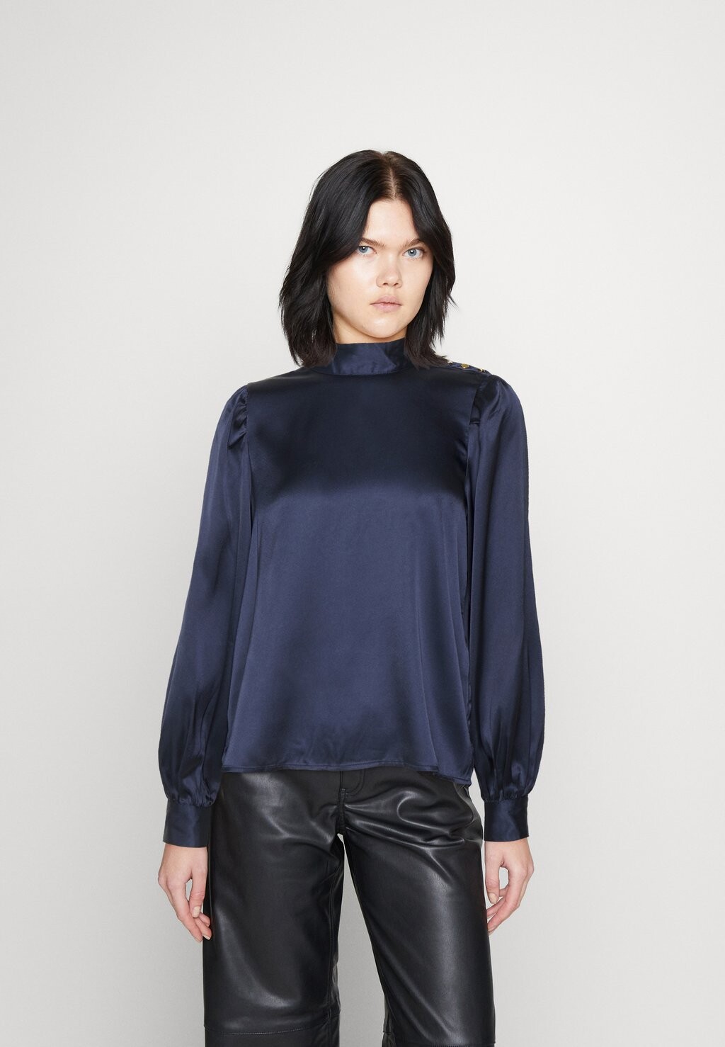 

Блуза Vero Moda, темно-синий