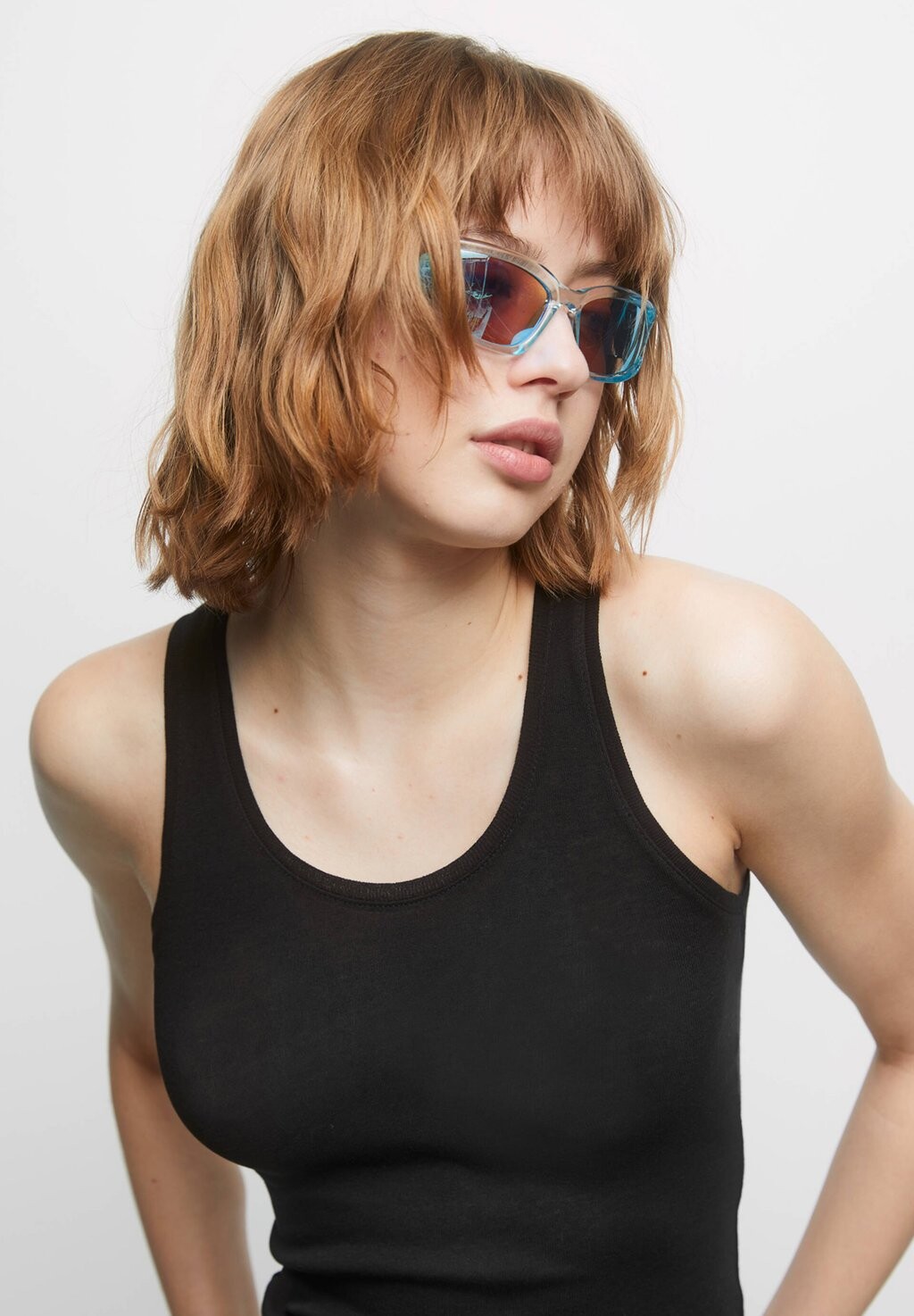 

Солнцезащитные очки PULL&BEAR
