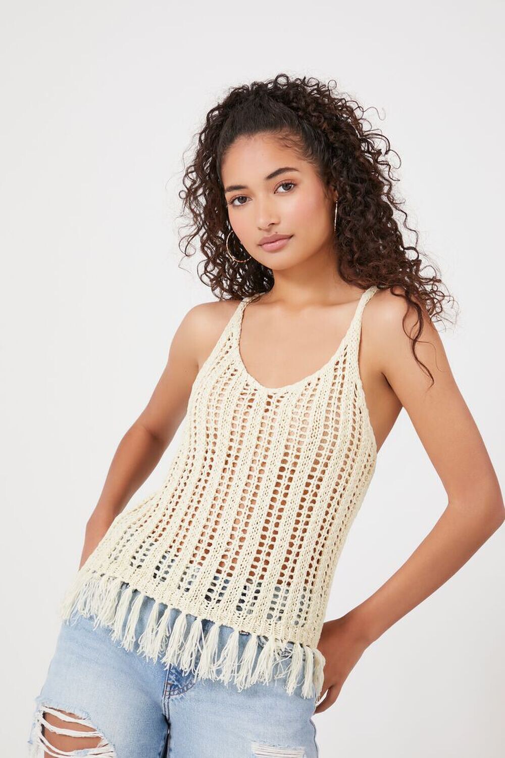 

Топ с кисточками и бахромой, связанный крючком Forever 21, кремовый