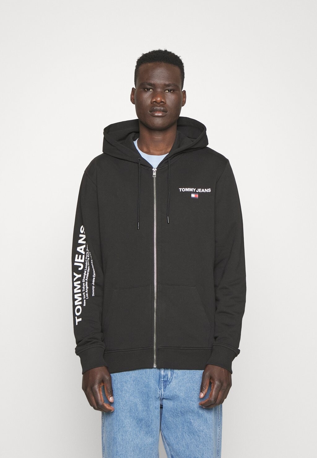 

Толстовка на молнии ENTRY ZIP THRU HOODIE Tommy Jeans, черный