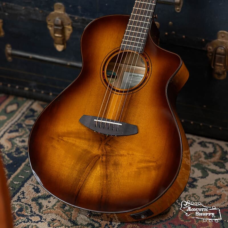 

Акустическая гитара Breedlove Pursuit Exotic S Concert Tiger's Eye All Myrtlewood Cutaway Acoustic Guitar w/ Fishman Pickup #2439