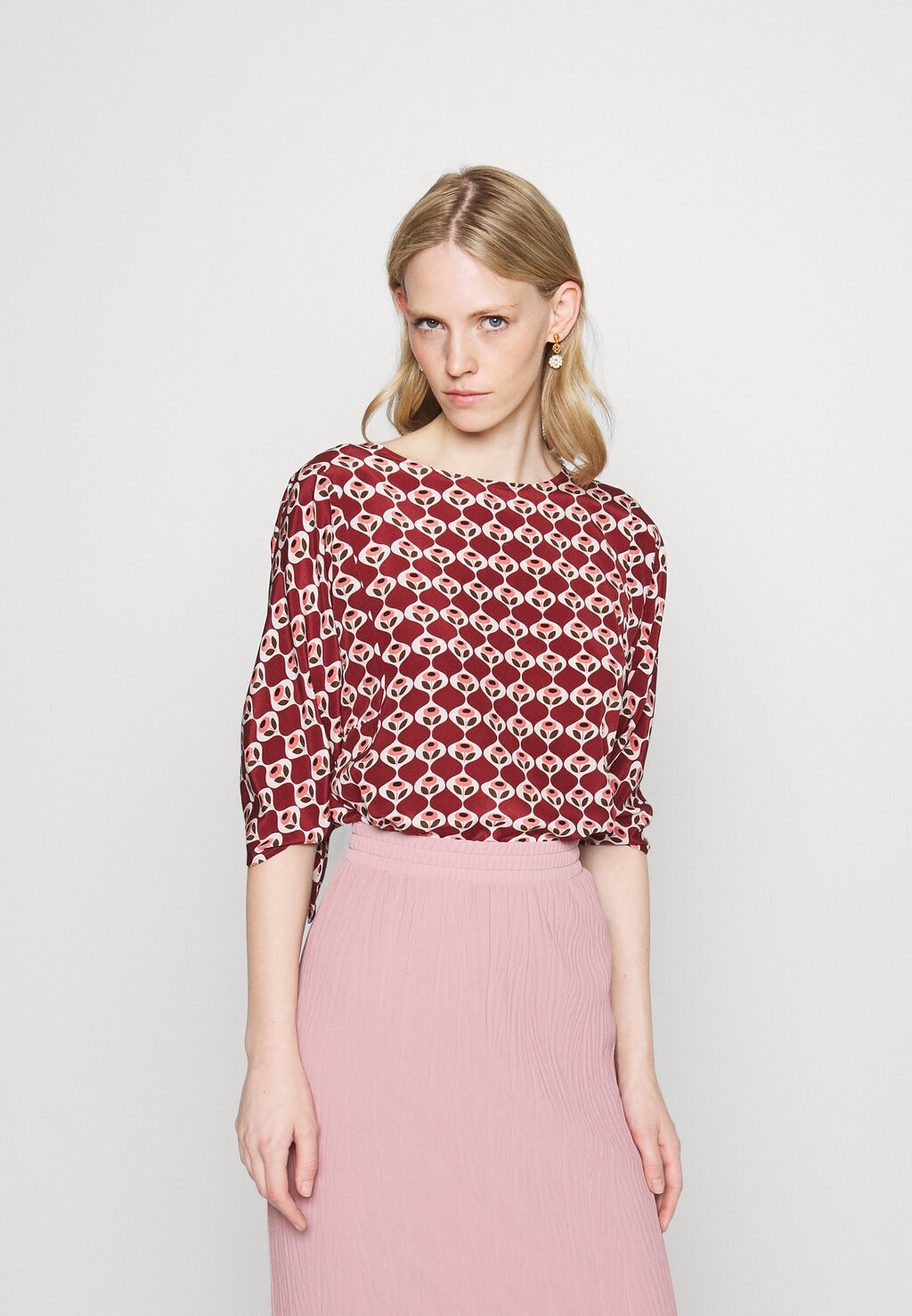 

Блузка WEEKEND MaxMara