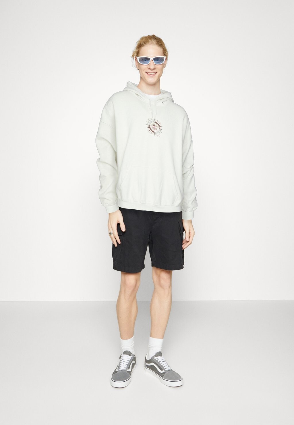 

Толстовка BDG Urban Outfitters CELESTIAL CREATE HOOD UNISEX, цвет off white