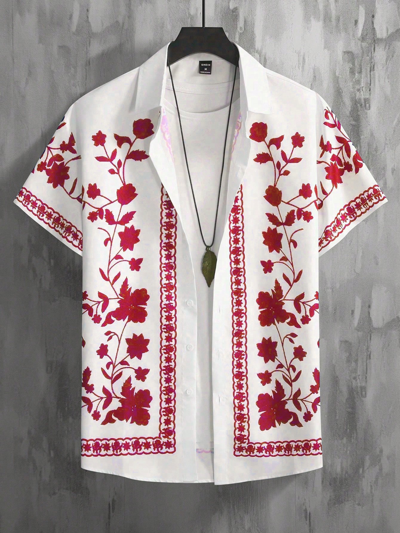 Мужская рубашка на пуговицах с короткими рукавами Manfinity RSRT с цветочным принтом, белый уличная трендовая мужская рубашка летняя новая повседневная уличная рубашка большого размера с короткими рукавами 3d пальмами и цветочным