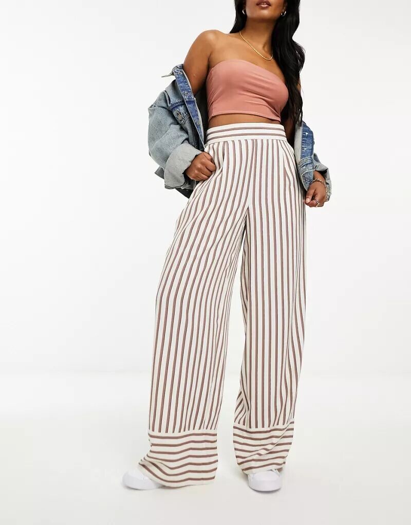 

Широкие брюки кремового цвета в полоску River Island
