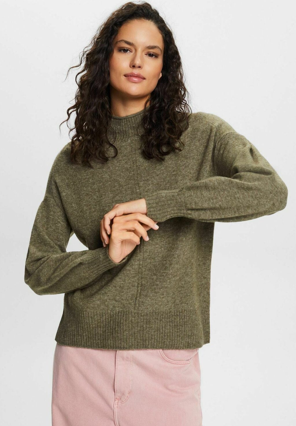 

Свитшот Esprit, цвет khaki green